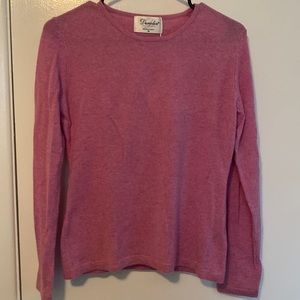 100% Cashmere women’s sweater NWT size medium